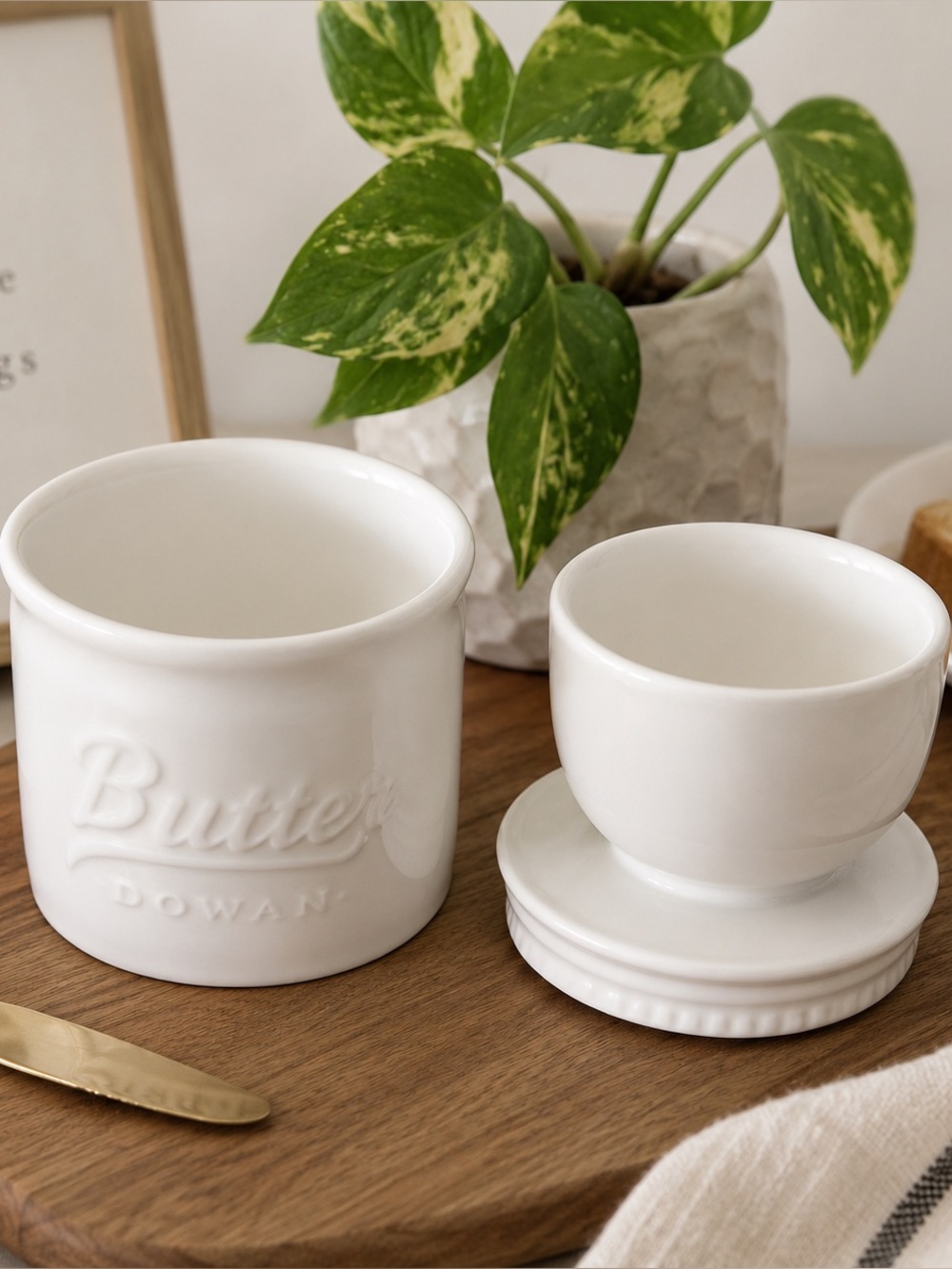 White Ceramic Dowan Butter Dish Set